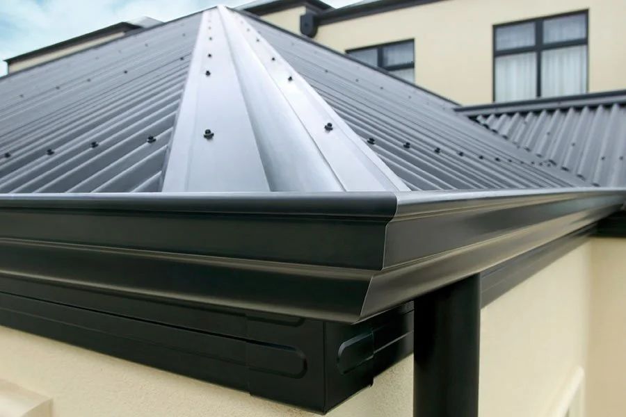 How long is aluminium soffit?