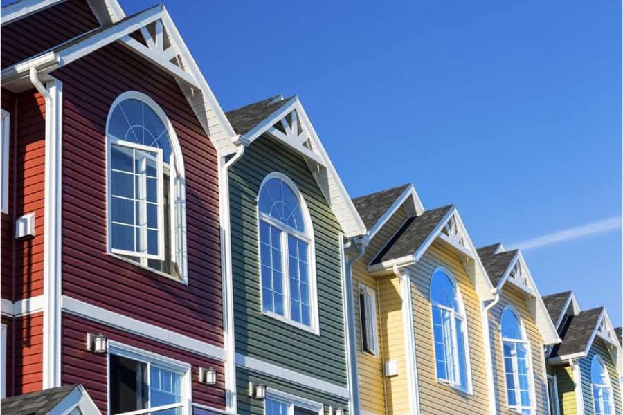 What color of vinyl siding is best?