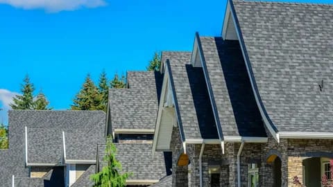 How to Find a Reliable Roofer Company Near You in Edmonton