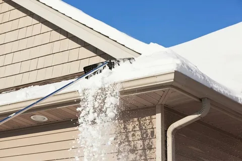 How to Prevent Ice Dams on Your Roof This Winter