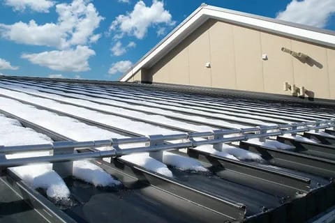 Best Roof Insulation for Cold Climates